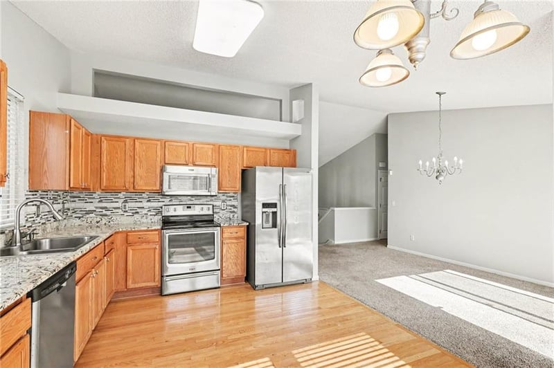 1810 W Fredrickson Cir, Olathe, KS 66061