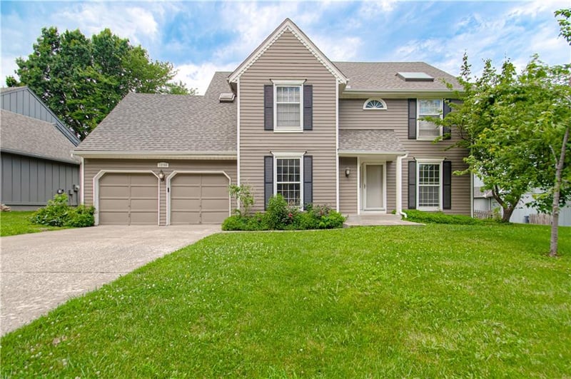 12100 Beverly St, Overland Park, KS 66209