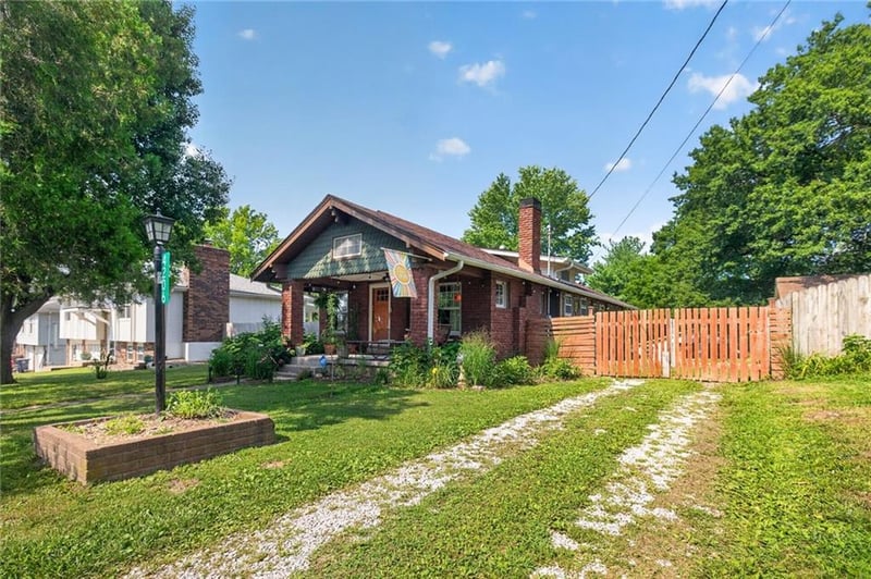 4206 Kansas Ave, Kansas City, MO 64117