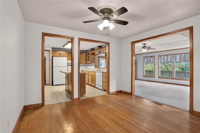 5823 Ava Ter, Kansas City, MO 64151
