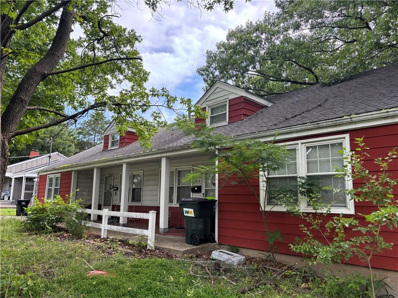 1917 Scott Ave, Independence, MO 64052