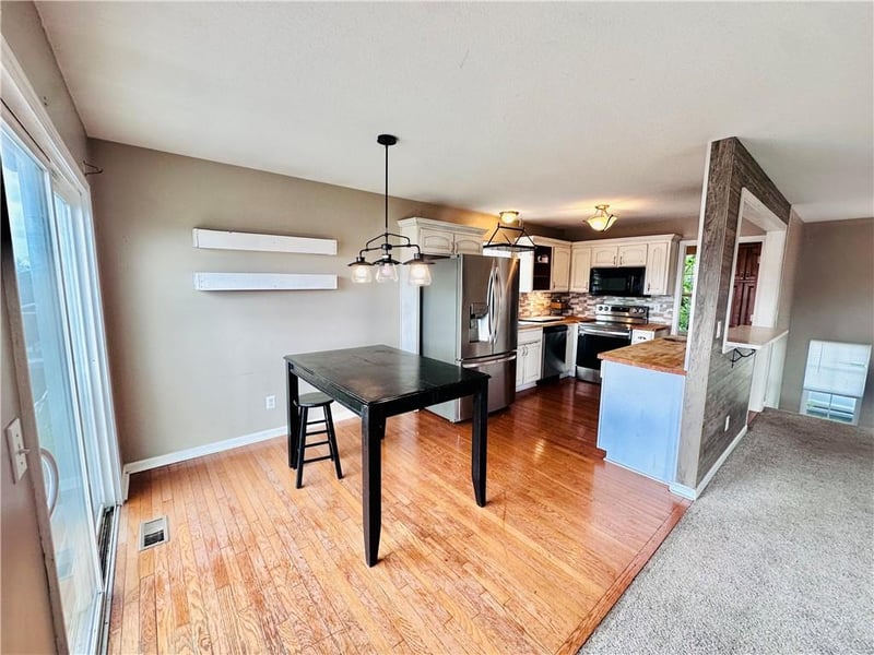 1603 7th Street Ter, Knob Noster, MO 65336