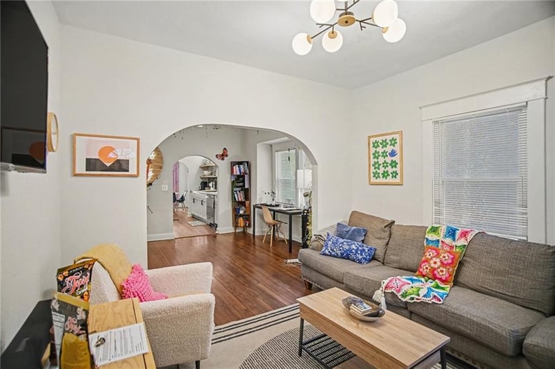 329 Cambridge St, Kansas City, KS 66103
