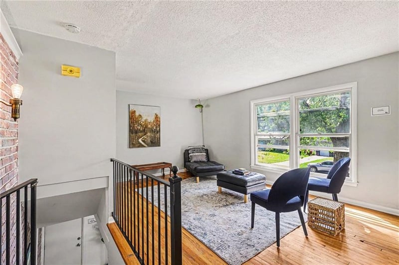 9939 Harrison St, Kansas City, MO 64131