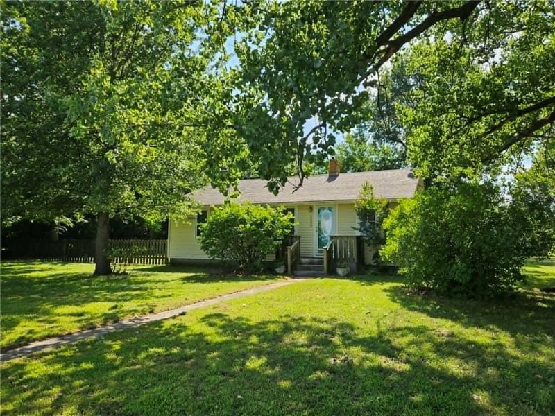 10390 30th St, Weir, KS 66781