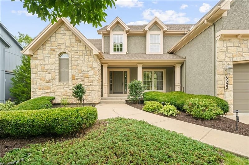 8322 Haven St, Lenexa, KS 66219