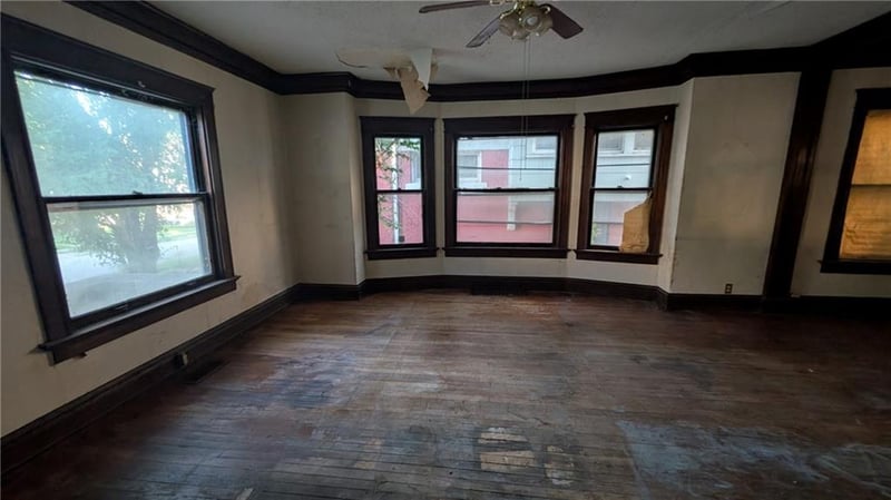 3232 Wabash Ave, Kansas City, MO 64109