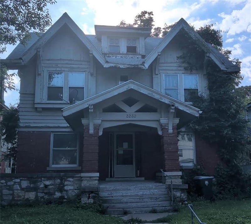 3232 Wabash Ave, Kansas City, MO 64109