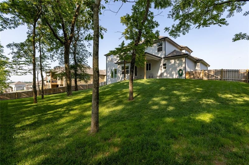 9019 Colorado Ave, Kansas City, MO 64156