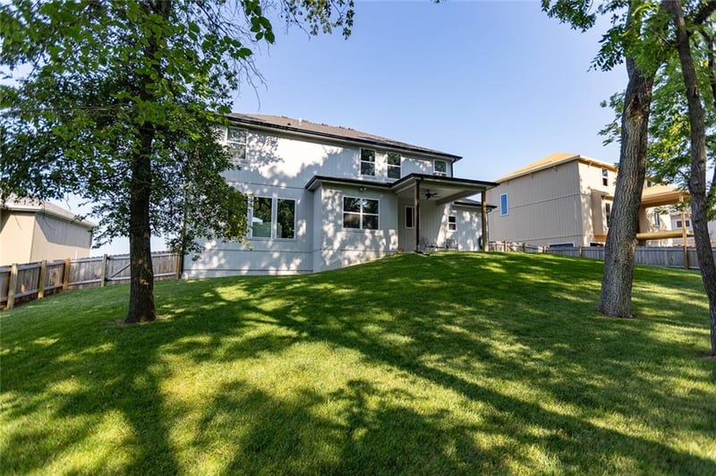 9019 Colorado Ave, Kansas City, MO 64156