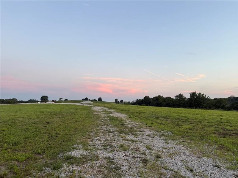 5612 Texas Prairie Rd, Odessa, MO 64076