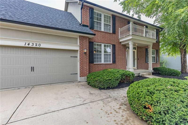 14320 Stearns St, Overland Park, KS 66221