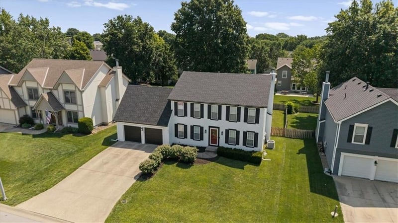 14317 Darnell St, Olathe, KS 66062