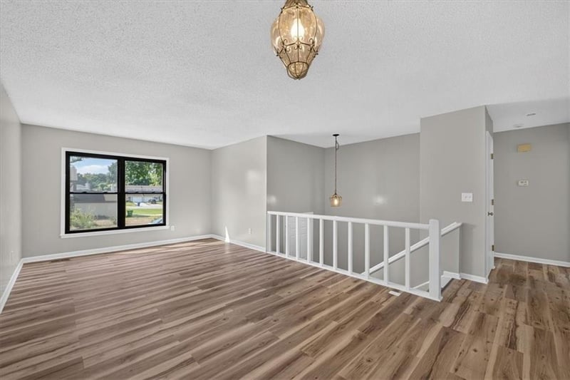 11202-11204 W 71st Ter, Shawnee, KS 66203