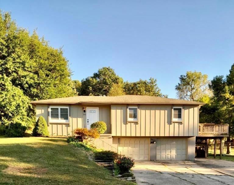 3431 70th Ter, Kansas City, KS 66109