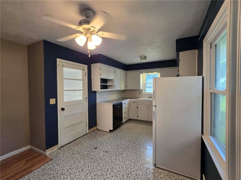 303 Truman Ave, Clinton, MO 64735