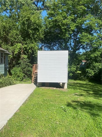 1911 Kansas Ave, Kansas City, MO 64127