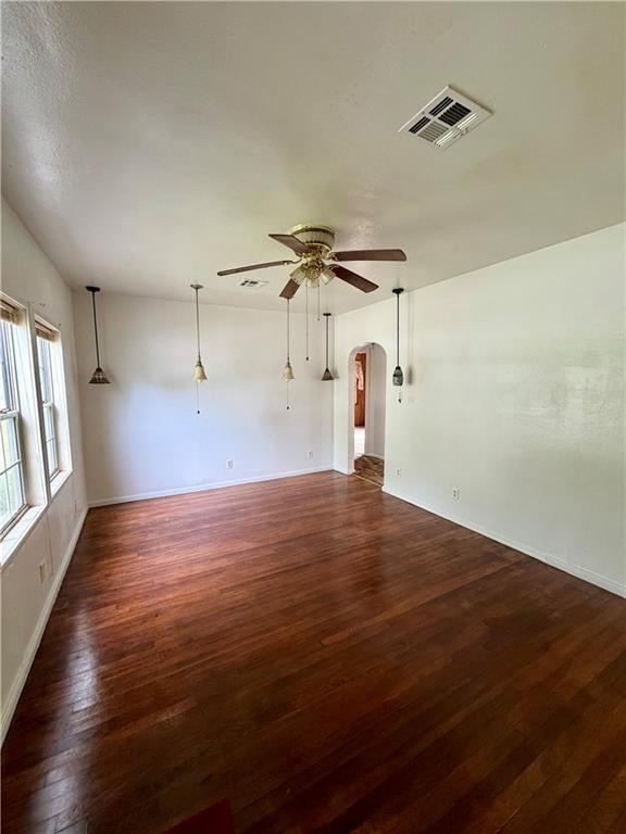 1900 Home Circle St, Coffeyville, KS 67337