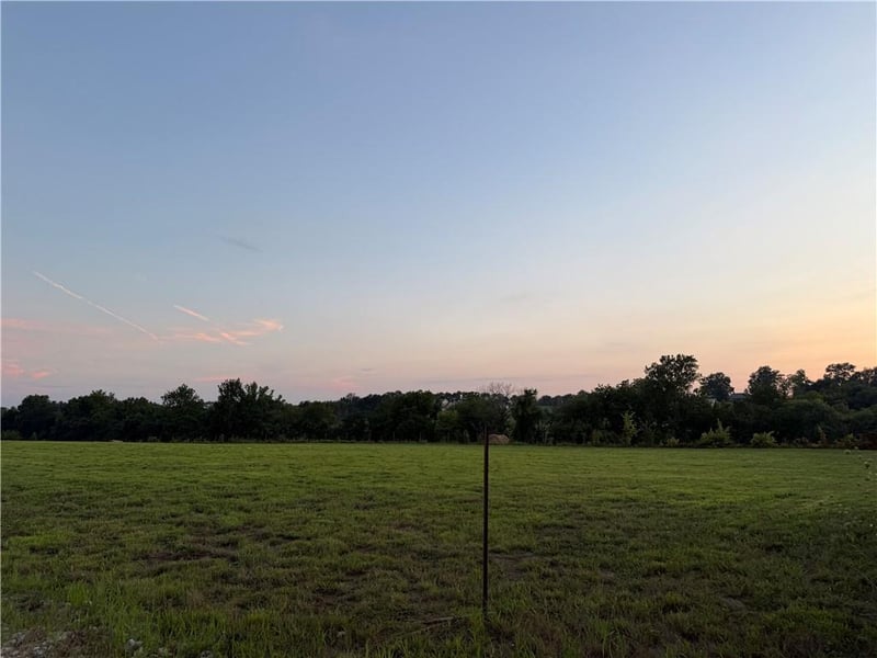 5216 Texas Prairie B Rd, Odessa, MO 64076