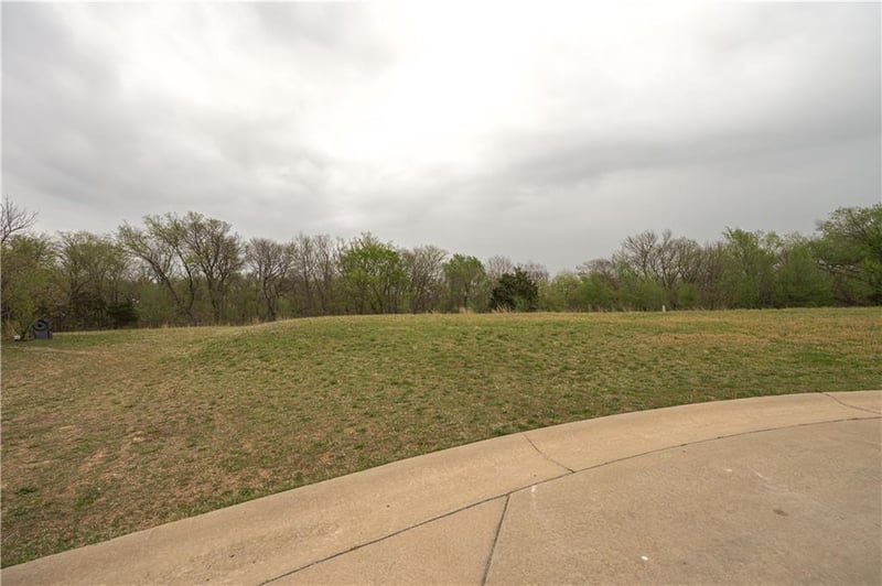 306 John St, Coffeyville, KS 67337