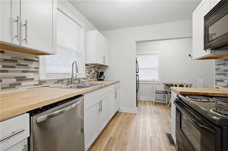 2404 Denver Ave, Kansas City, MO 64127