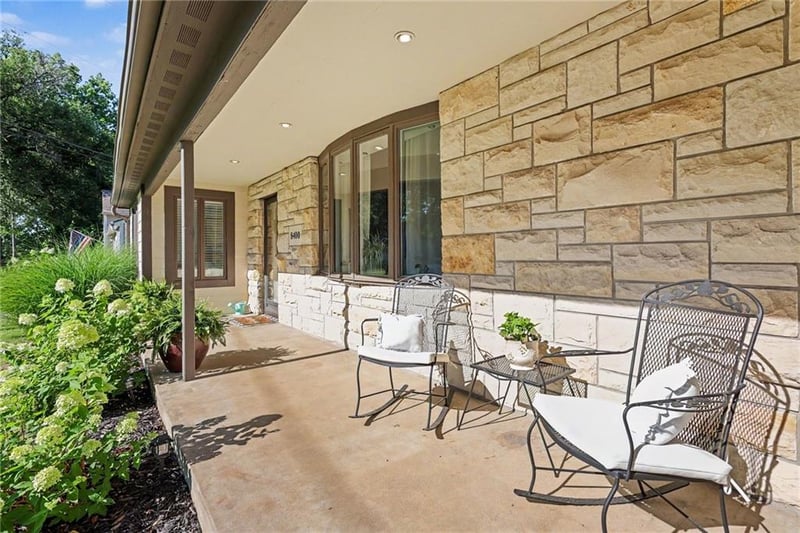 8400 Riggs St, Overland Park, KS 66212