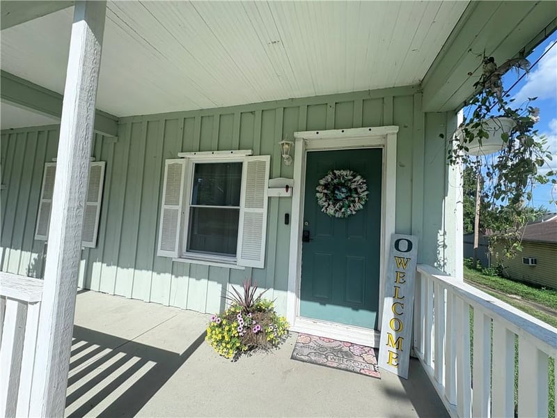 36155 Clark St, St Joseph, MO 64505