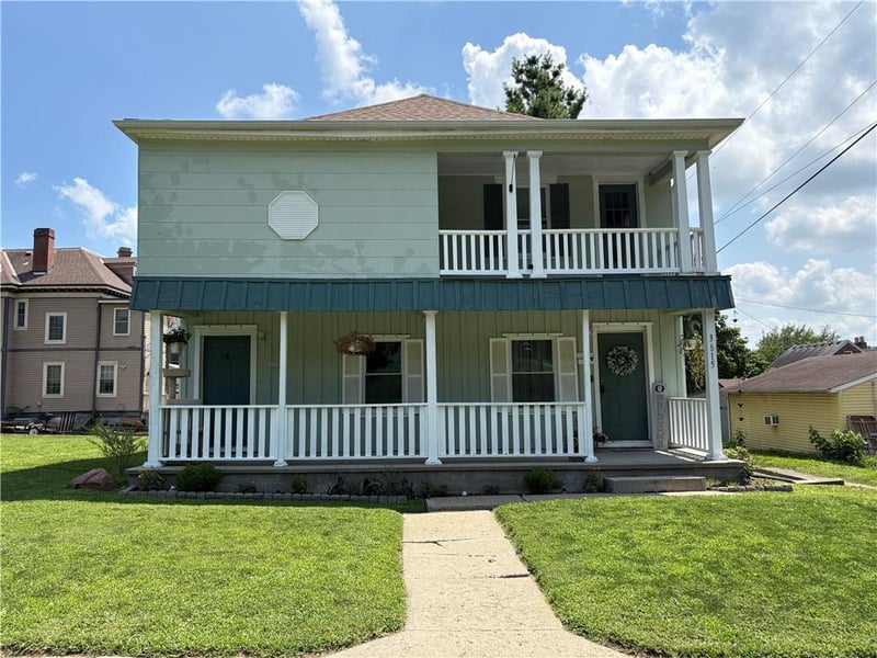 36155 Clark St, St Joseph, MO 64505