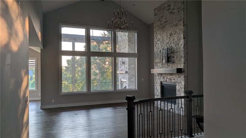 1205 Hampton Dr, Raymore, MO 64083