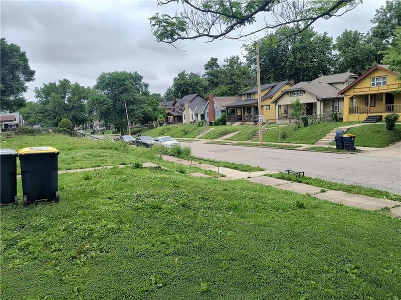 5534 Michigan Ave, Kansas City, MO 64130