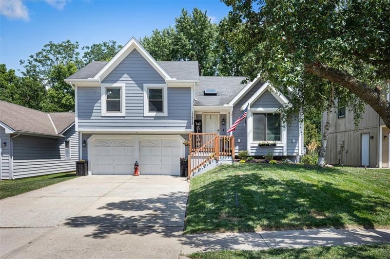 11215 Donnelly Ave, Kansas City, MO 64157