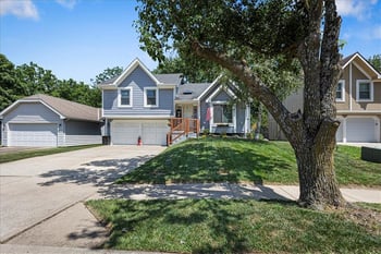 11215 N Donnelly Ave, Kansas City, MO 64157