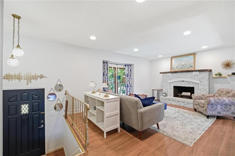 1113 2nd Ter, Lee's Summit, MO 64063