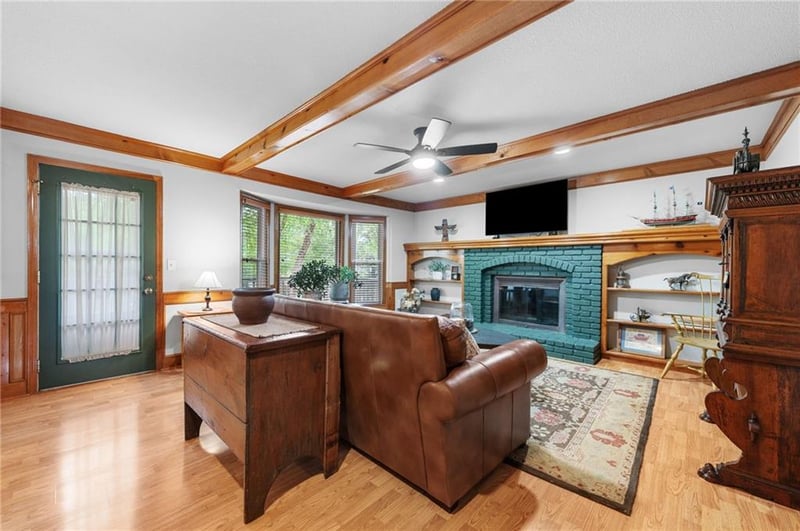 8448 Constance St, Lenexa, KS 66215