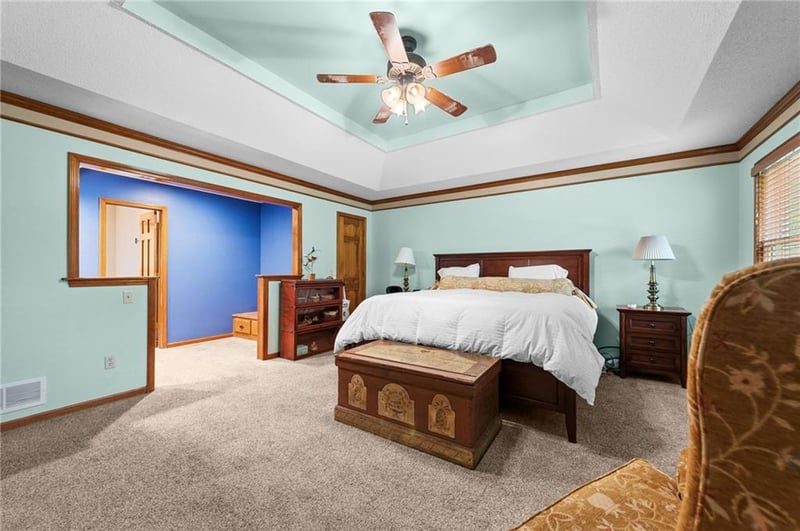 8448 Constance St, Lenexa, KS 66215