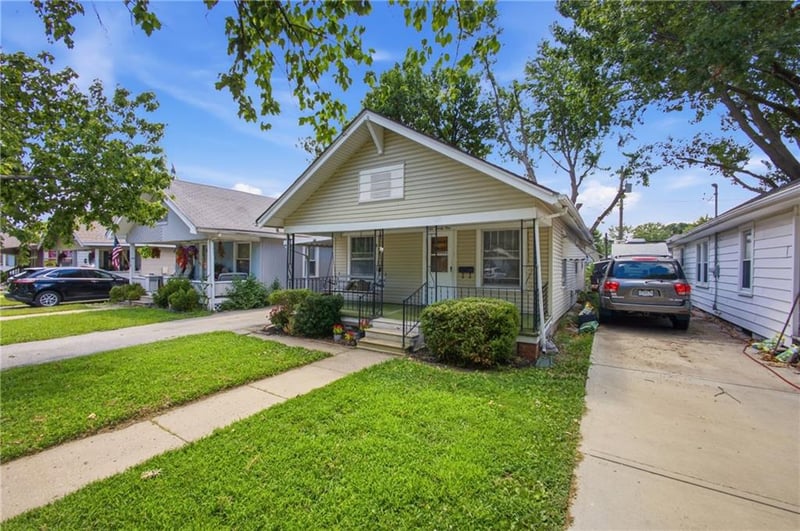 1021 23rd Ave, North Kansas City, MO 64116