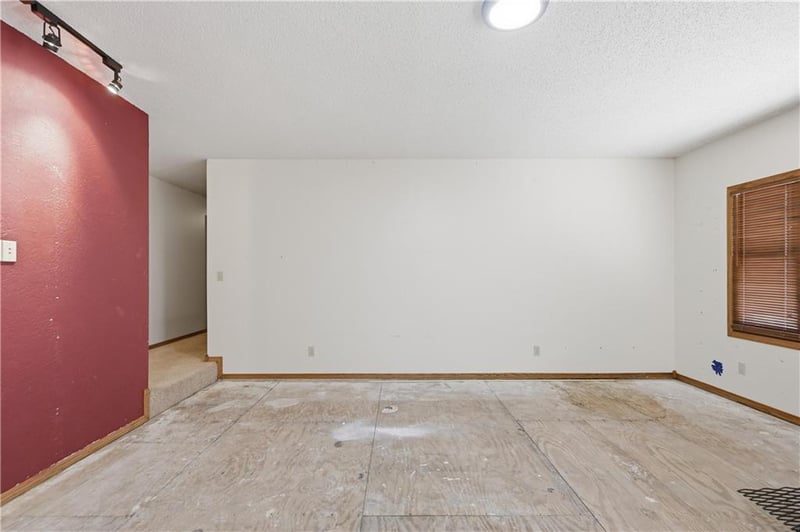 2710 Michigan St, Pittsburg, KS 66762