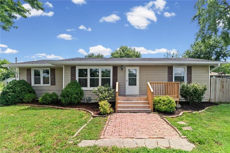 1101 Wellington St, Richmond, MO 64085