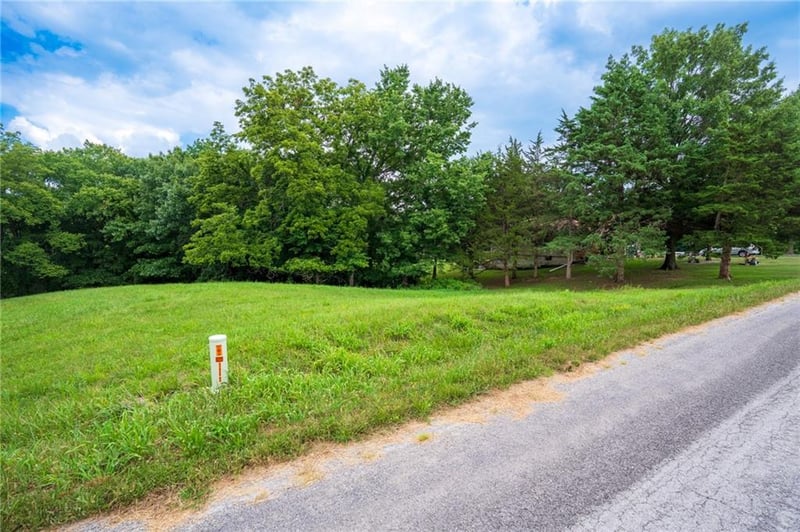 Lot 2667 Mooney Dr, Gallatin, MO 64640