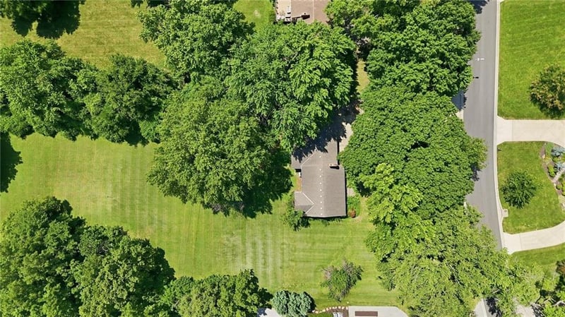 9319 High Dr, Leawood, KS 66206