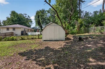 5704 Ewing Ave, Kansas City, MO 64129