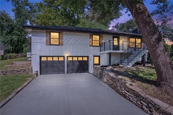 5704 Ewing Ave, Kansas City, MO 64129