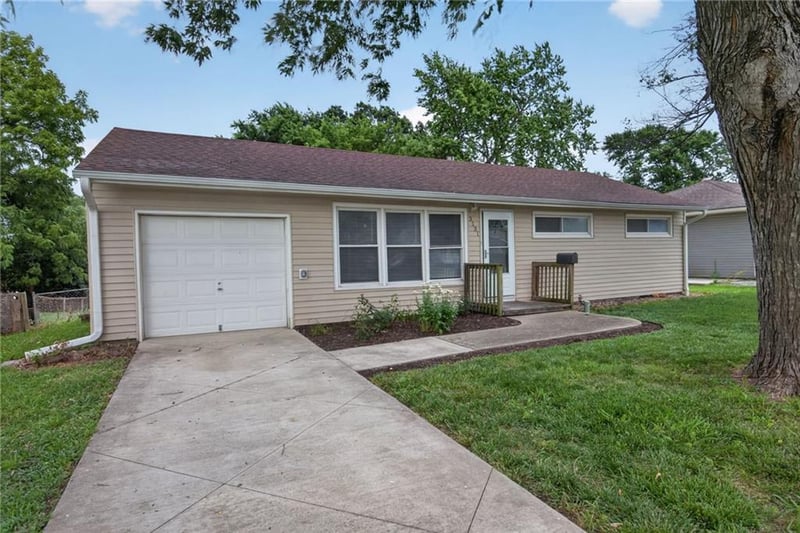 3131 46th Ter, Kansas City, KS 66106