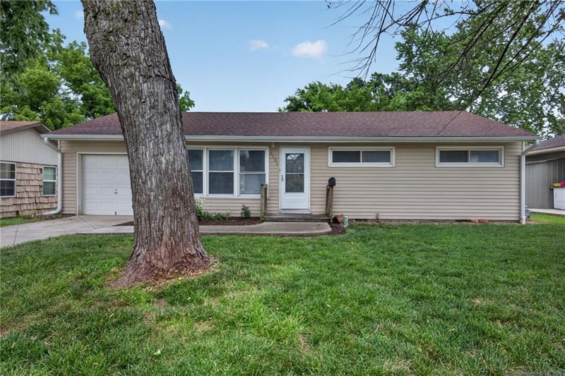 3131 46th Ter, Kansas City, KS 66106