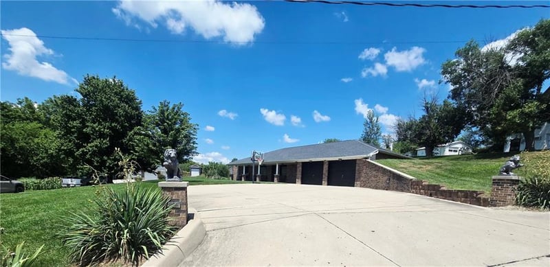 505 Mill St, Rock Port, MO 64482