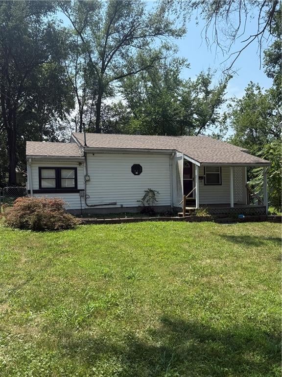 937 Dorothy Dr, Excelsior Springs, MO 64024