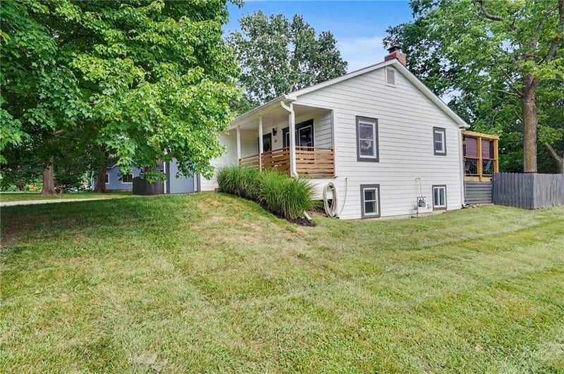 321 Dearborn St, Baldwin City, KS 66006