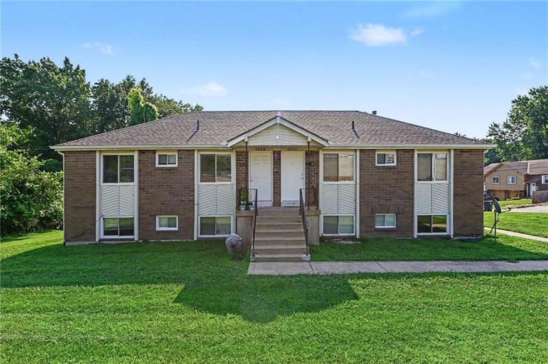 5725 Northwood Rd, Kansas City, MO 64151