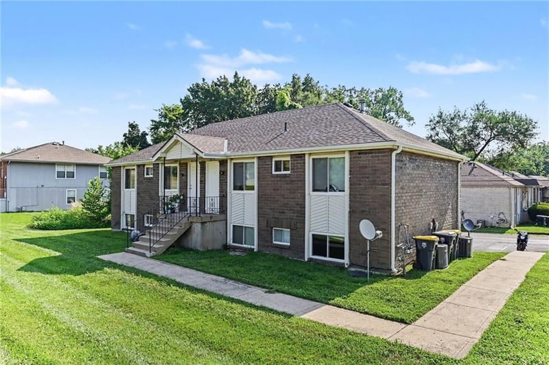 5725 Northwood Rd, Kansas City, MO 64151