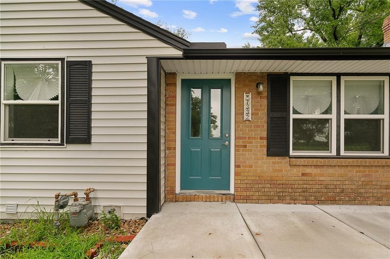 7332 Parallel Pw, Kansas City, KS 66112